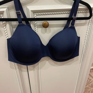 Soma Bra, vanishing 360 perfect coverage bra, 38 DD, excellent condition, Navy